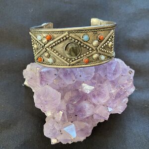 Vintage Boho Festival Silvertone Beaded Cuff Bracelet. 80’s. Bohemian Hippie.